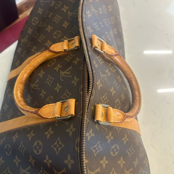 LOUIS VUITTON Monogram Keepall 55 GUC - Picture 10 of 15